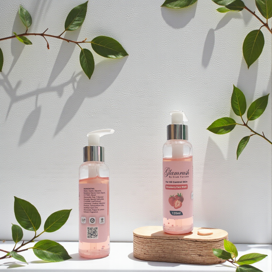 For Oil Control Skin Strawberry Face Wash
